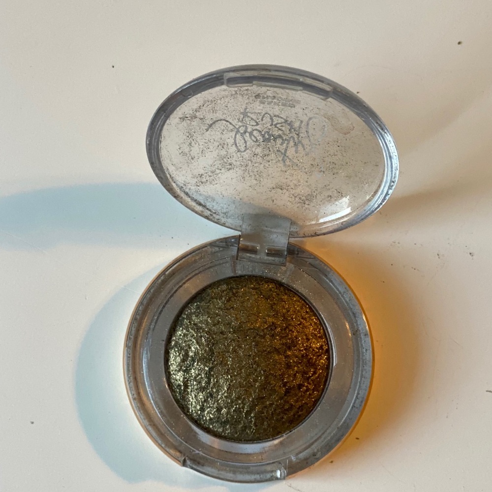 Victoria’s Secret VS Beauty Rush Baked Eyeshadow Green Goddess metallic - Picture 2 of 7